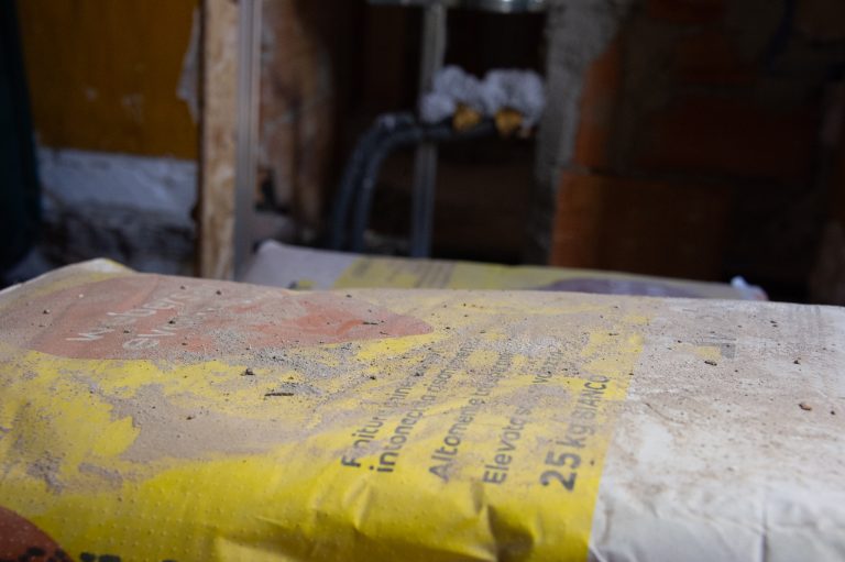 Lavori in corso nel coworking Sancisi6 a Santarcangelo di Romagna